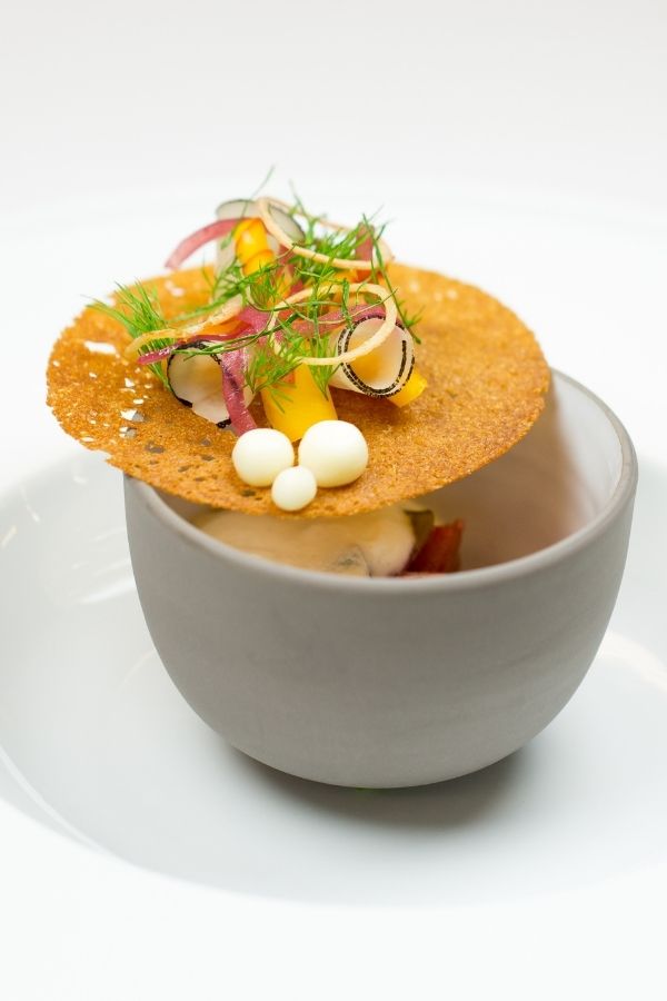 Gourmetgericht aus dem Lorenz Adlon Esszimmer