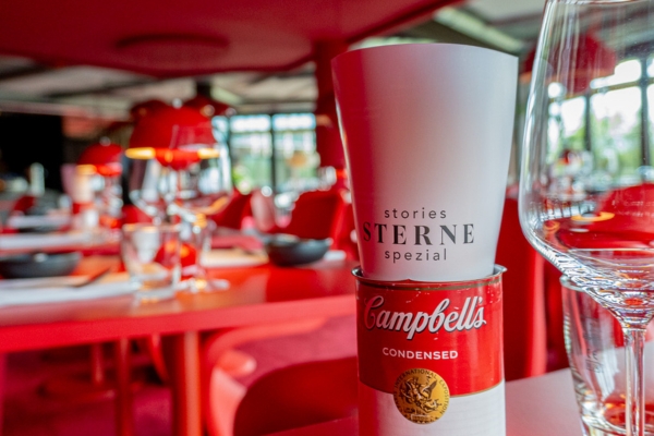 Tischdeko beim Stories Pop Up Event