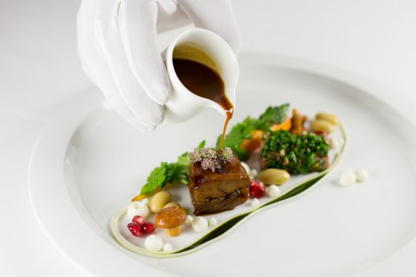 Gourmetgericht aus dem Lorenz Adlon Esszimmer